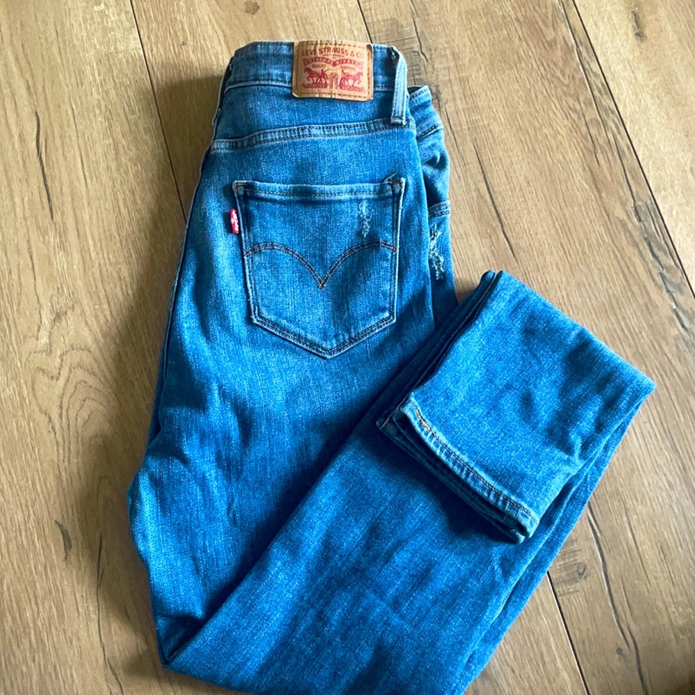 Levi’s High-Rise skinny jeans